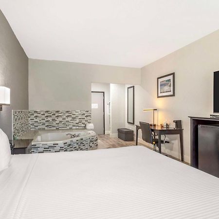 Surestay Plus By Best Western Texas City I-45 Exteriér fotografie