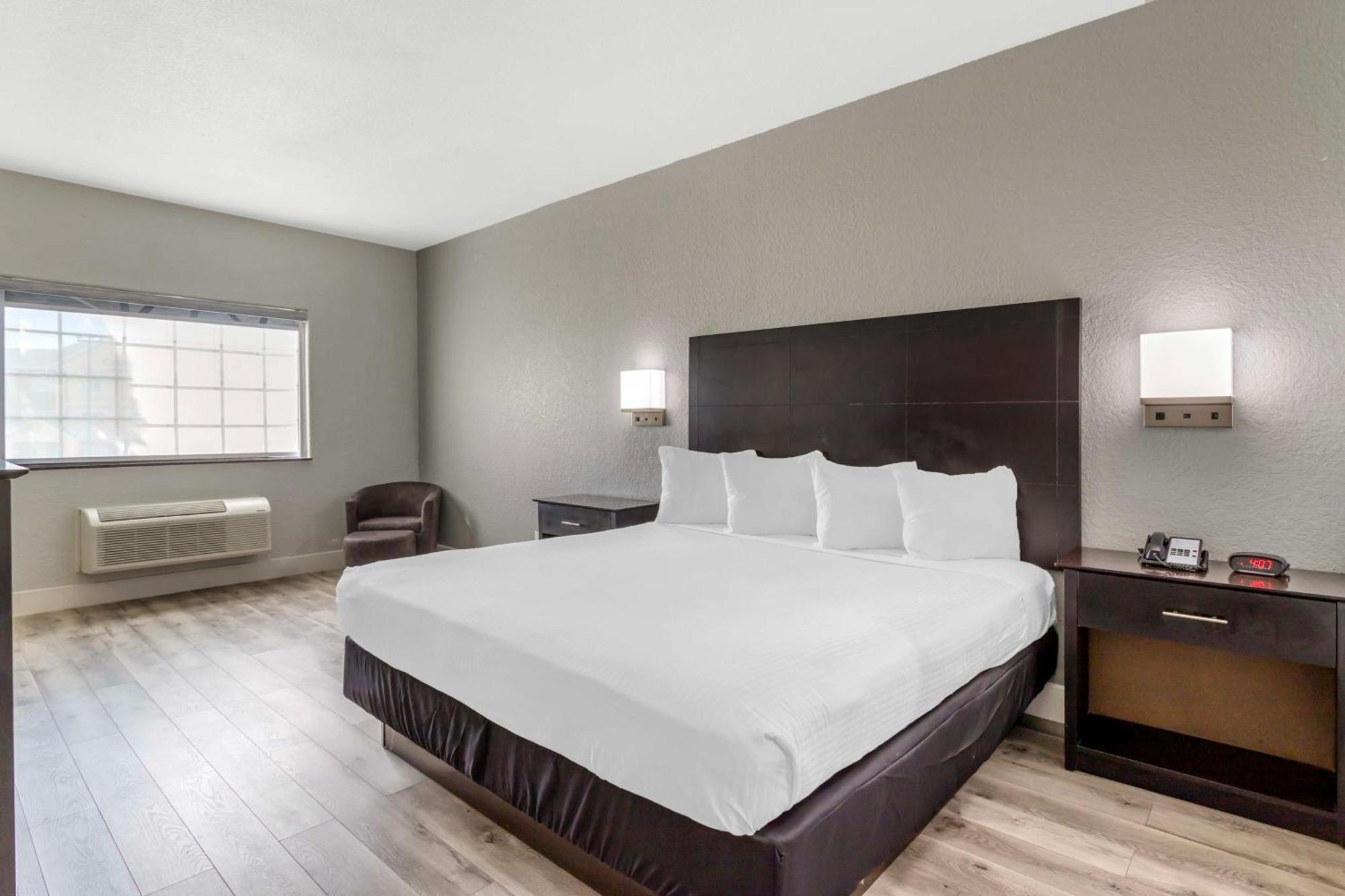 Surestay Plus By Best Western Texas City I-45 Exteriér fotografie